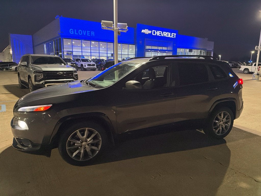 2018 Jeep Cherokee Latitude Tech Connect