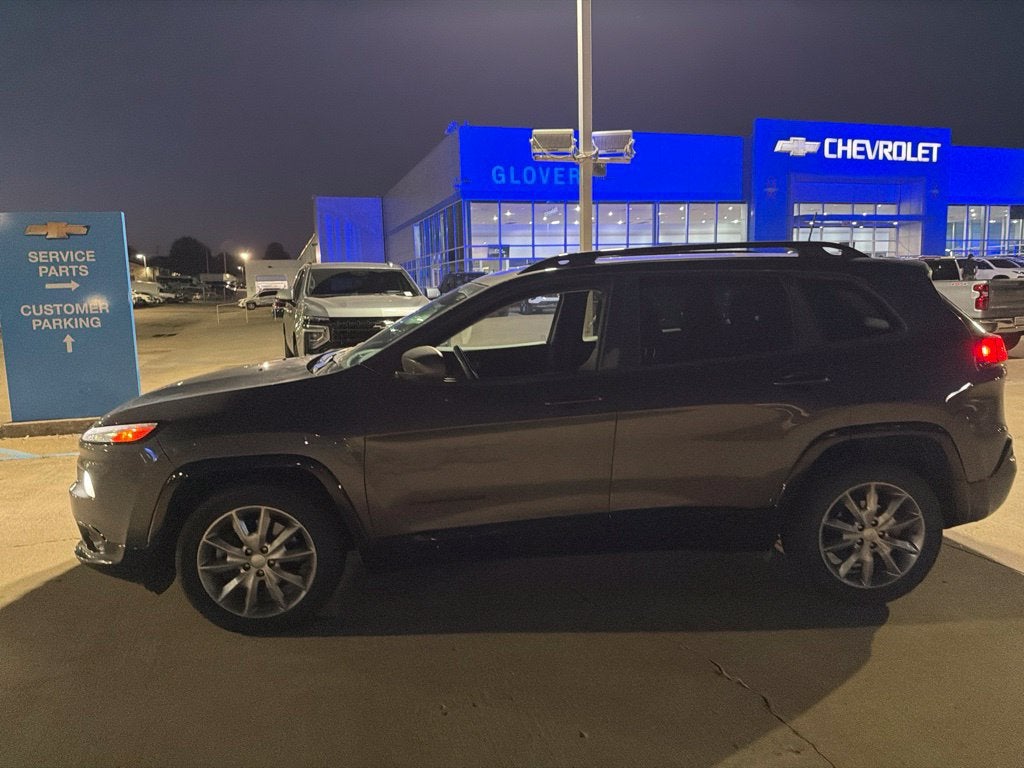 2018 Jeep Cherokee Latitude Tech Connect