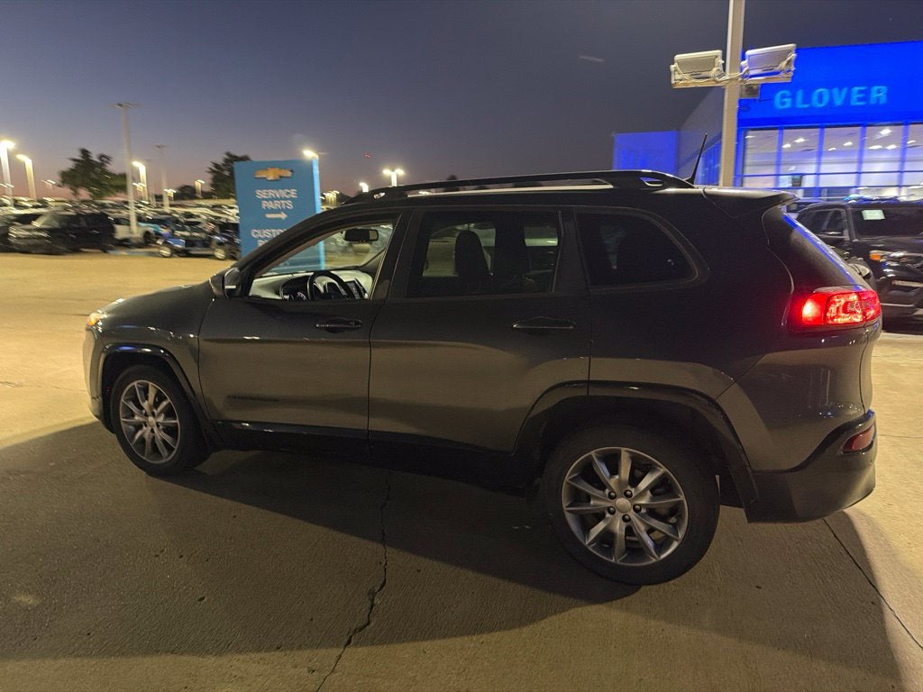2018 Jeep Cherokee Latitude Tech Connect
