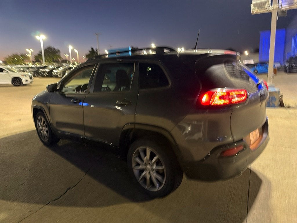 2018 Jeep Cherokee Latitude Tech Connect
