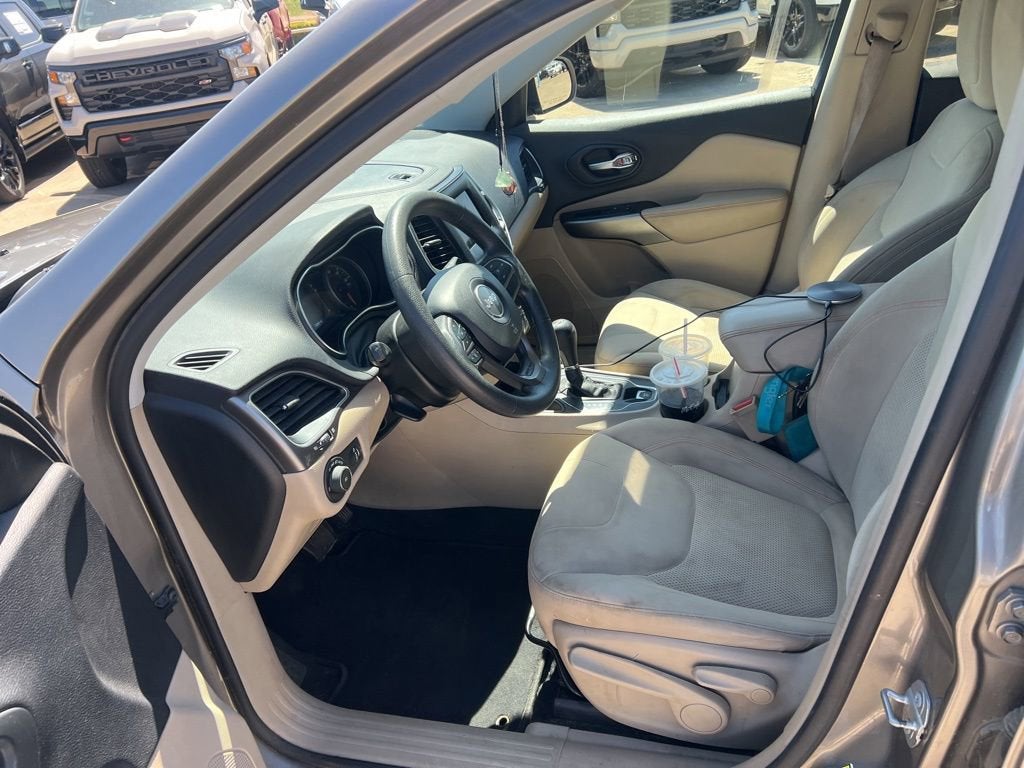 2019 Jeep Cherokee Latitude