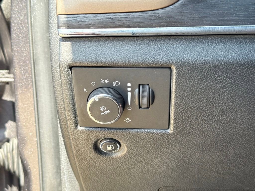 2016 Jeep Grand Cherokee Summit