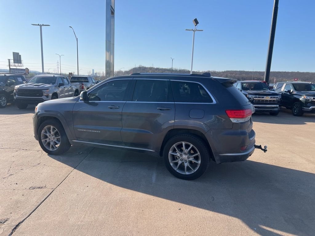 2016 Jeep Grand Cherokee Summit