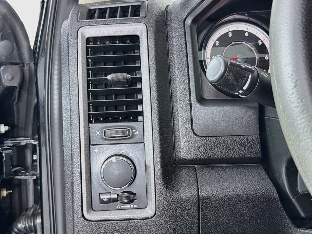 2021 RAM 1500 Classic Tradesman