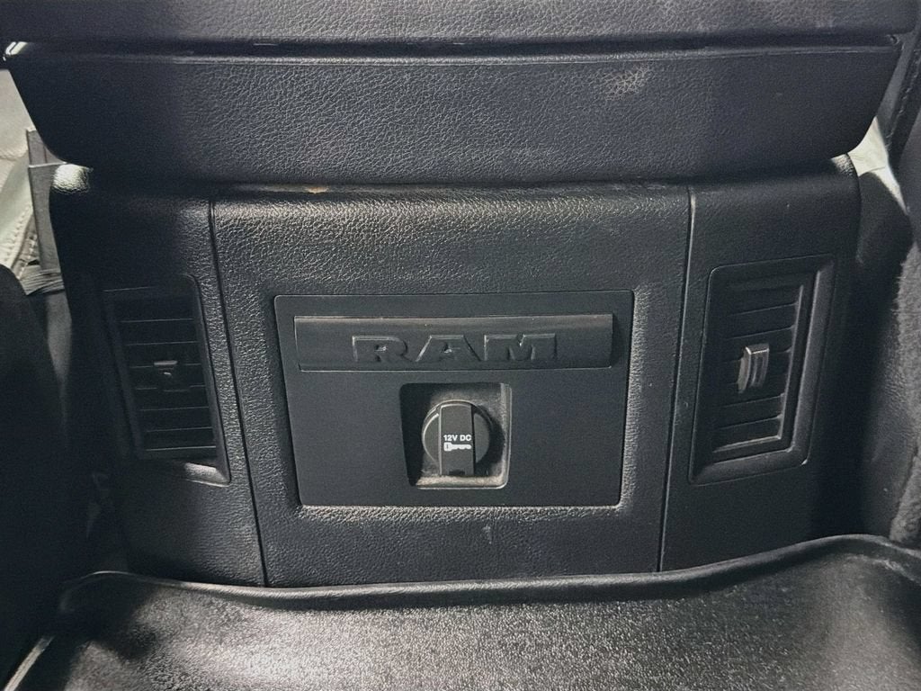 2016 RAM 1500 Sport
