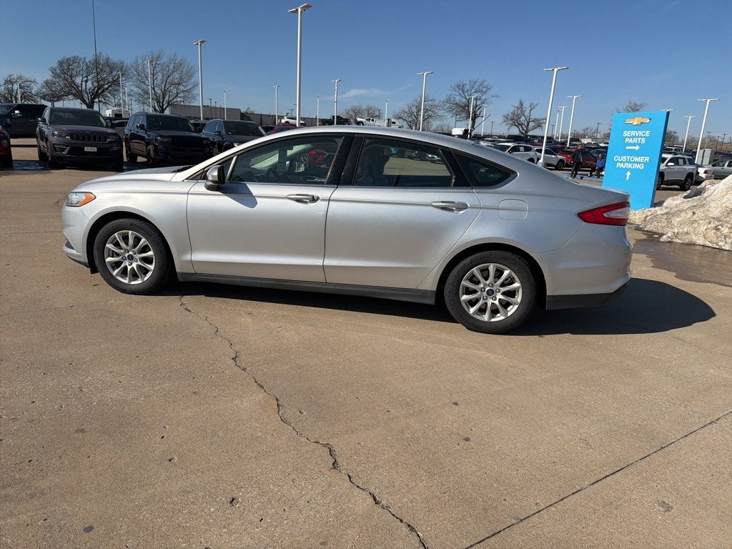2015 Ford Fusion S