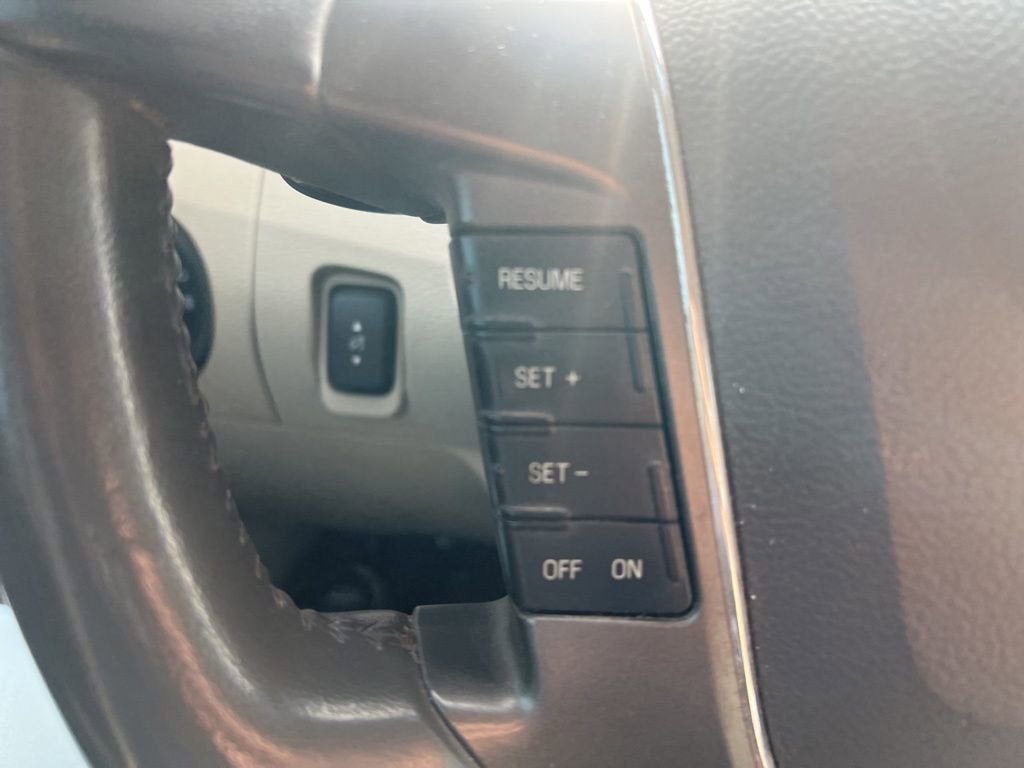 2011 Ford Taurus SEL