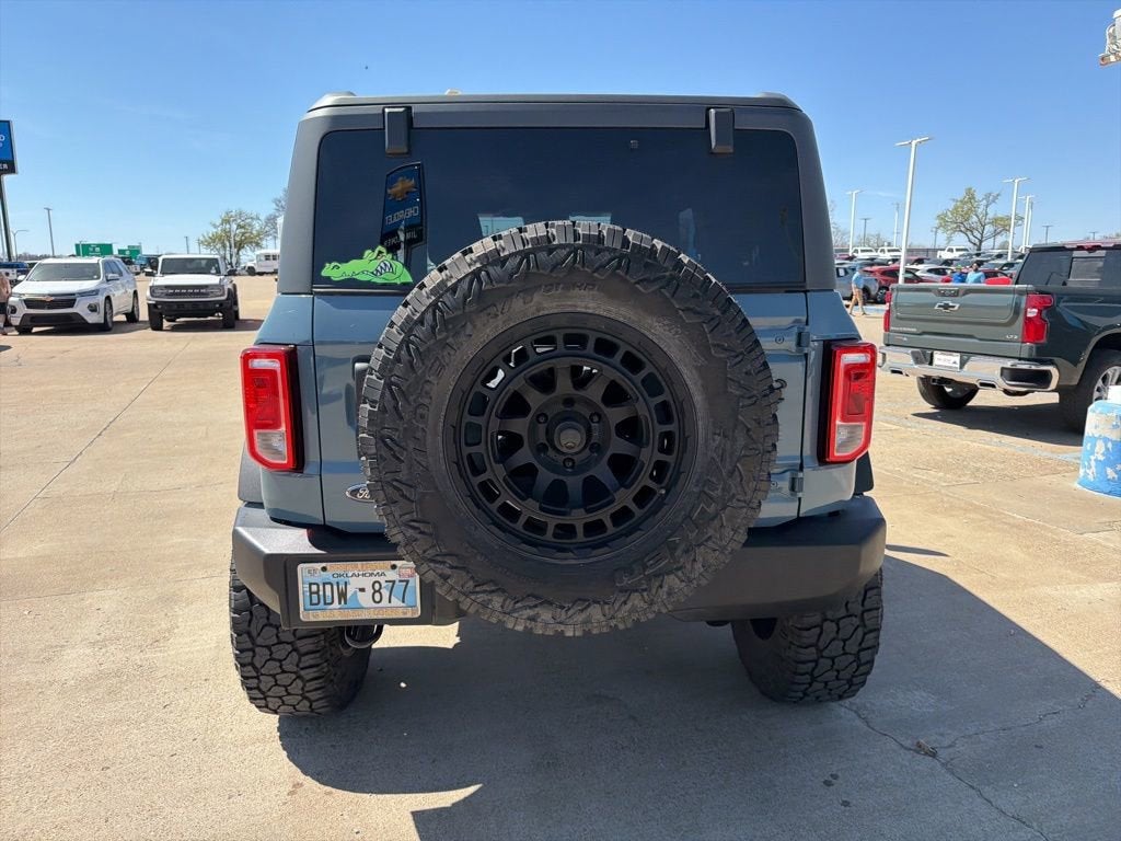 2023 Ford Bronco Base