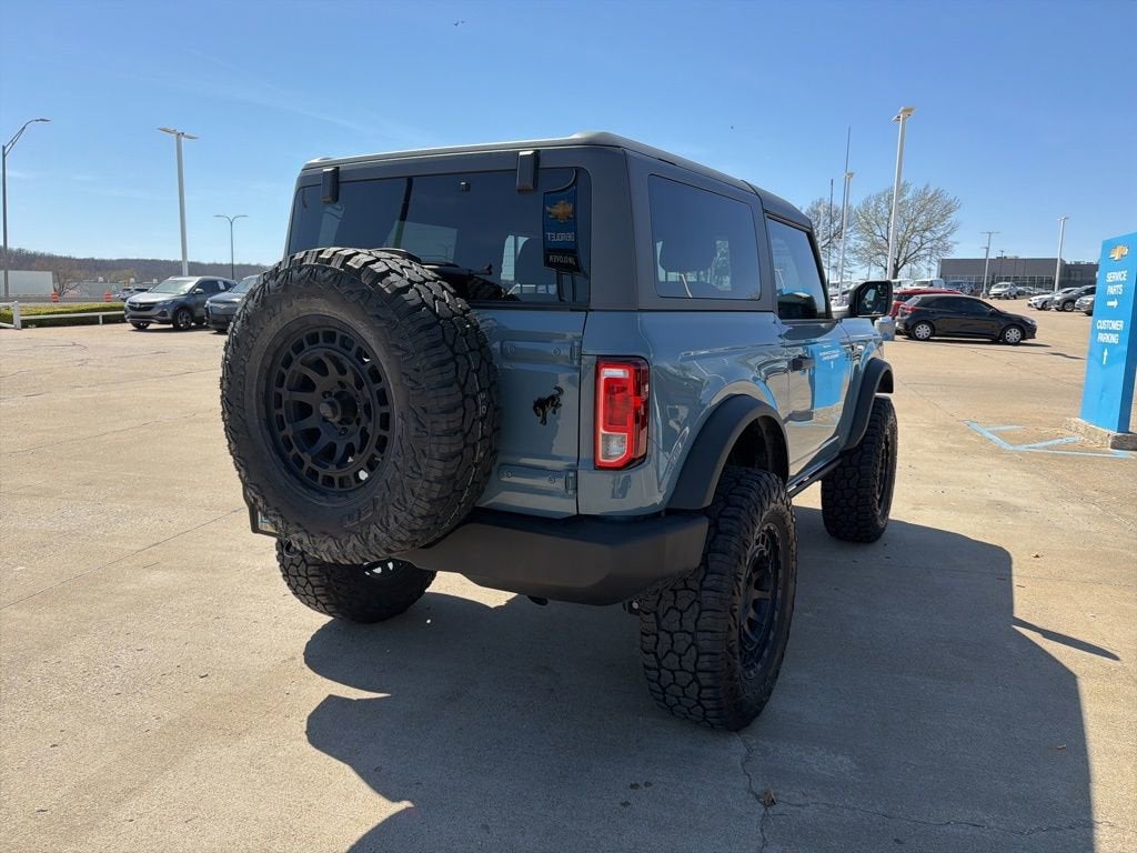 2023 Ford Bronco Base