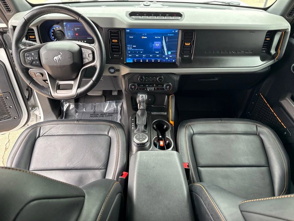 2023 Ford Bronco Base