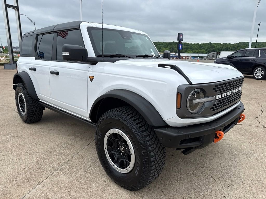 2023 Ford Bronco Base