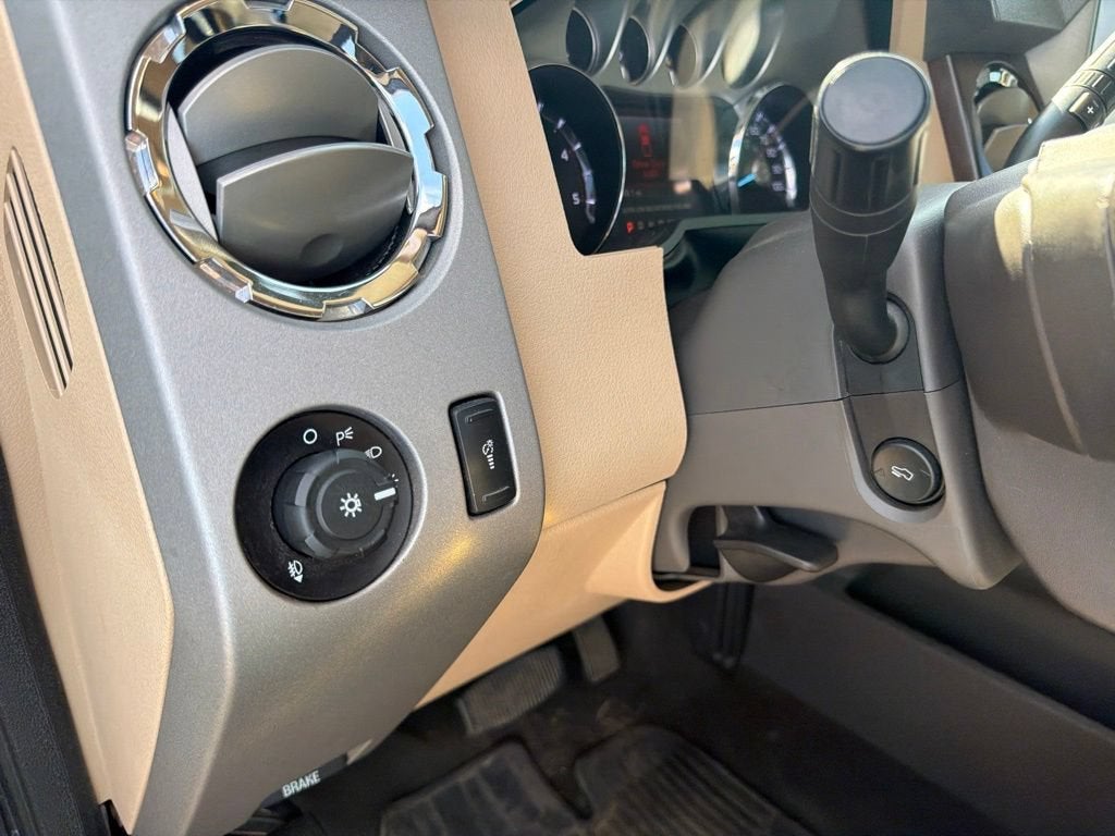 2014 Ford Super Duty F-250 SRW XL