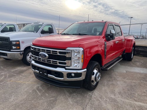 2023 Ford Super Duty F-350 DRW XLT