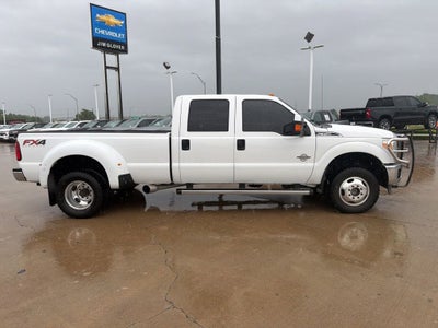 2015 Ford Super Duty F-350 DRW Lariat