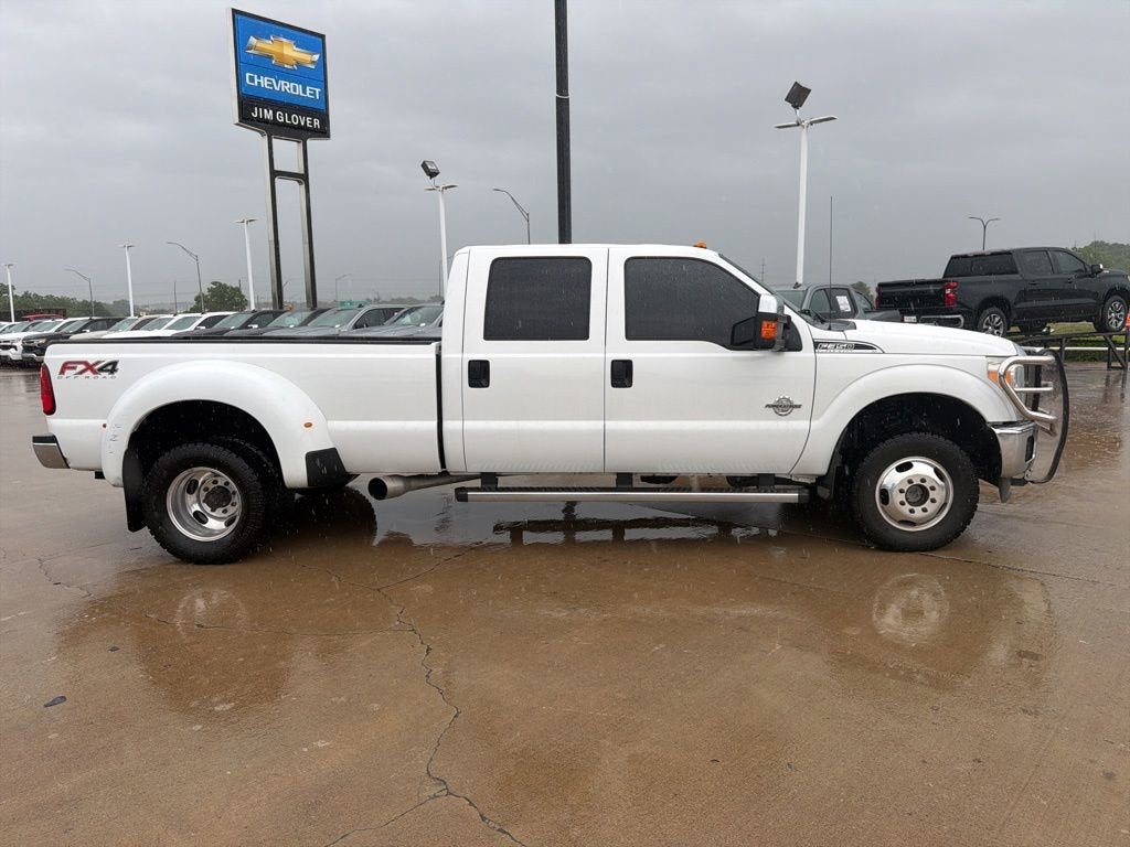 2015 Ford Super Duty F-350 DRW Lariat