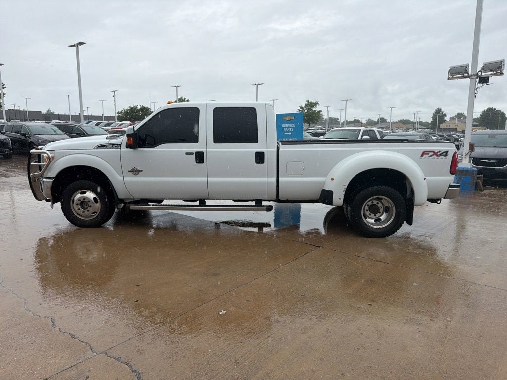 2015 Ford Super Duty F-350 DRW Lariat