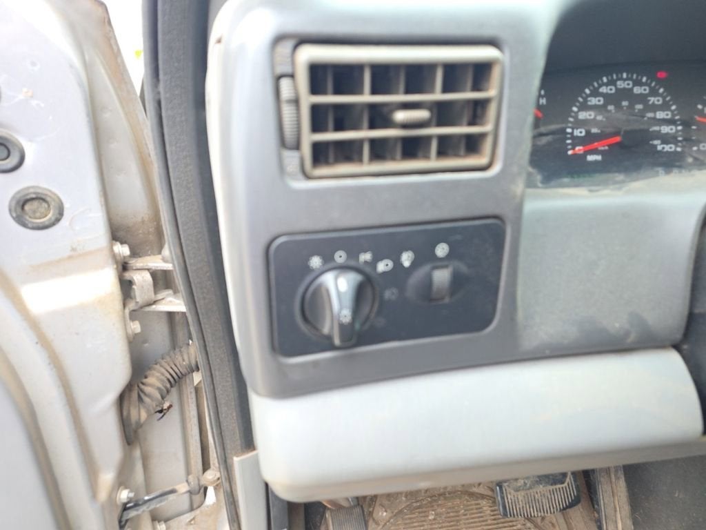 2002 Ford Super Duty F-250 XL