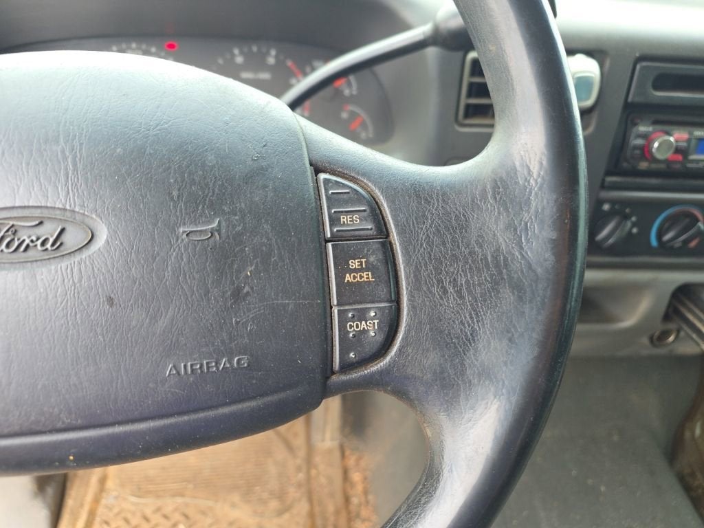 2002 Ford Super Duty F-250 XL