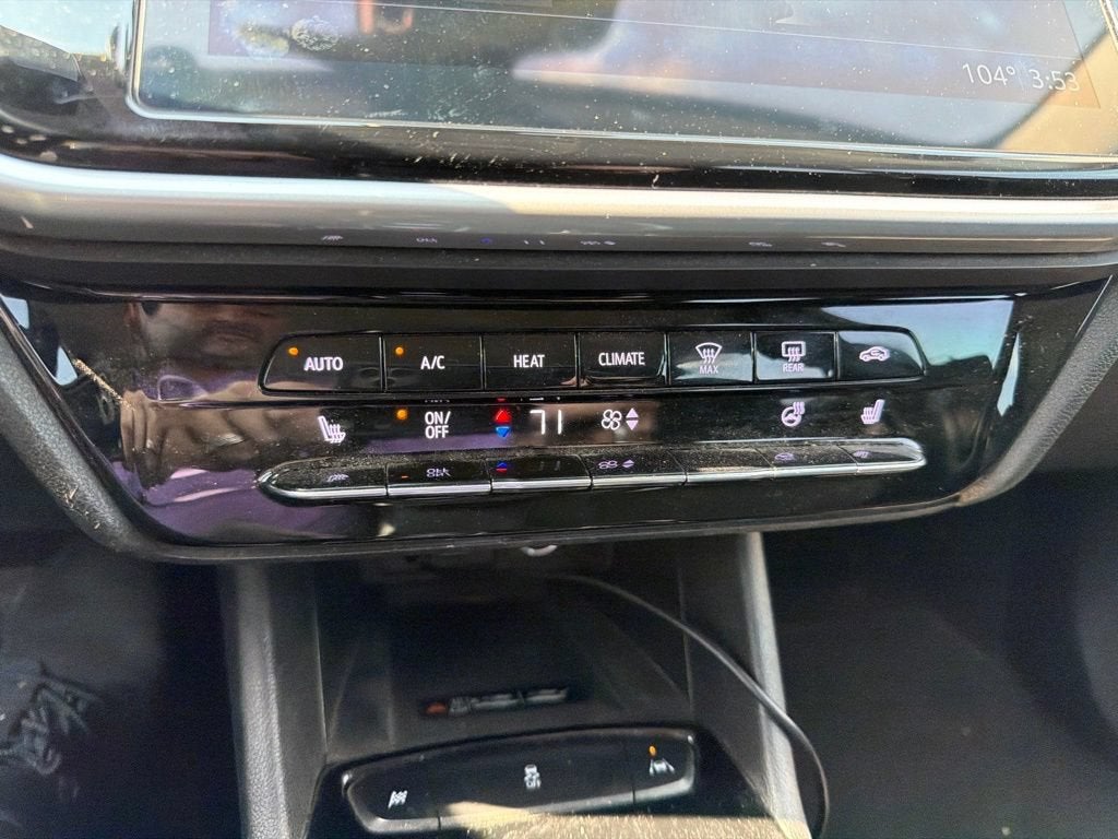 2023 Chevrolet Bolt EUV LT