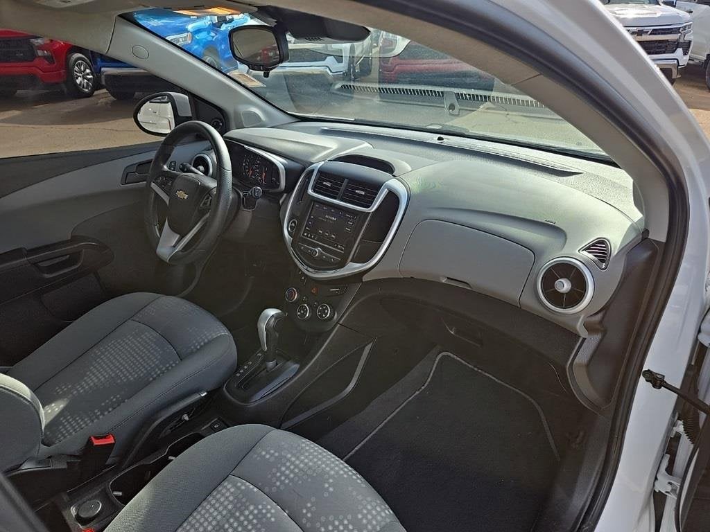 2020 Chevrolet Sonic LT 5-Door Fleet