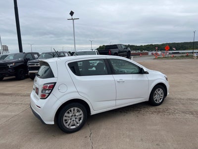 2020 Chevrolet Sonic LT