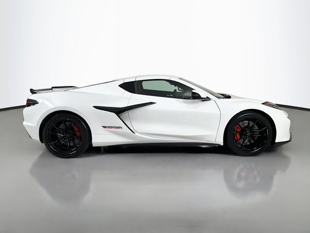 2027 Chevrolet Corvette Grand Sport 2LT