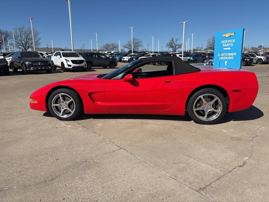 2000 Chevrolet Corvette 2dr Convertible