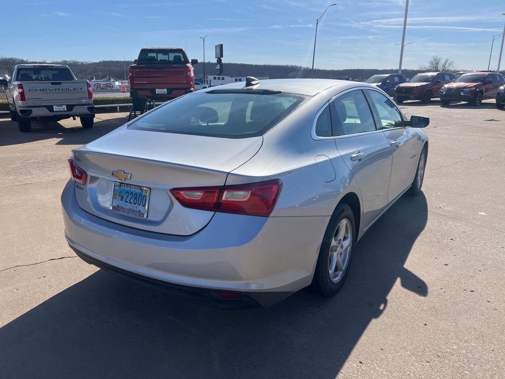 2017 Chevrolet Malibu LS