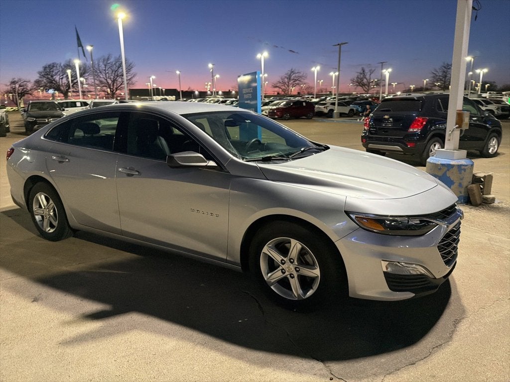 2022 Chevrolet Malibu FL