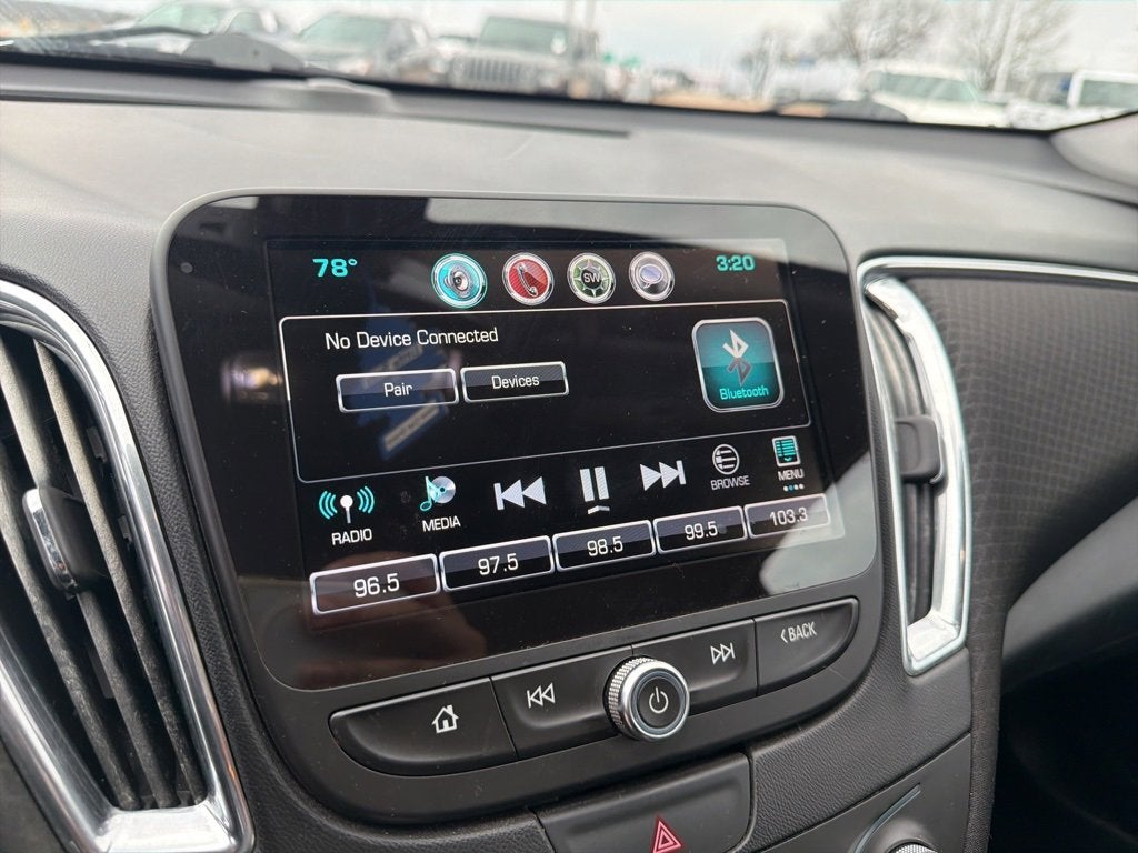 2017 Chevrolet Malibu LT