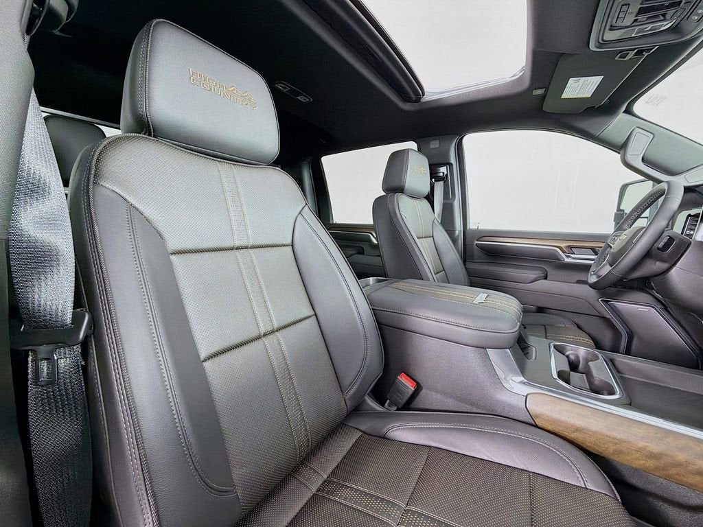 2026 Chevrolet Silverado 3500 HD High Country DRW