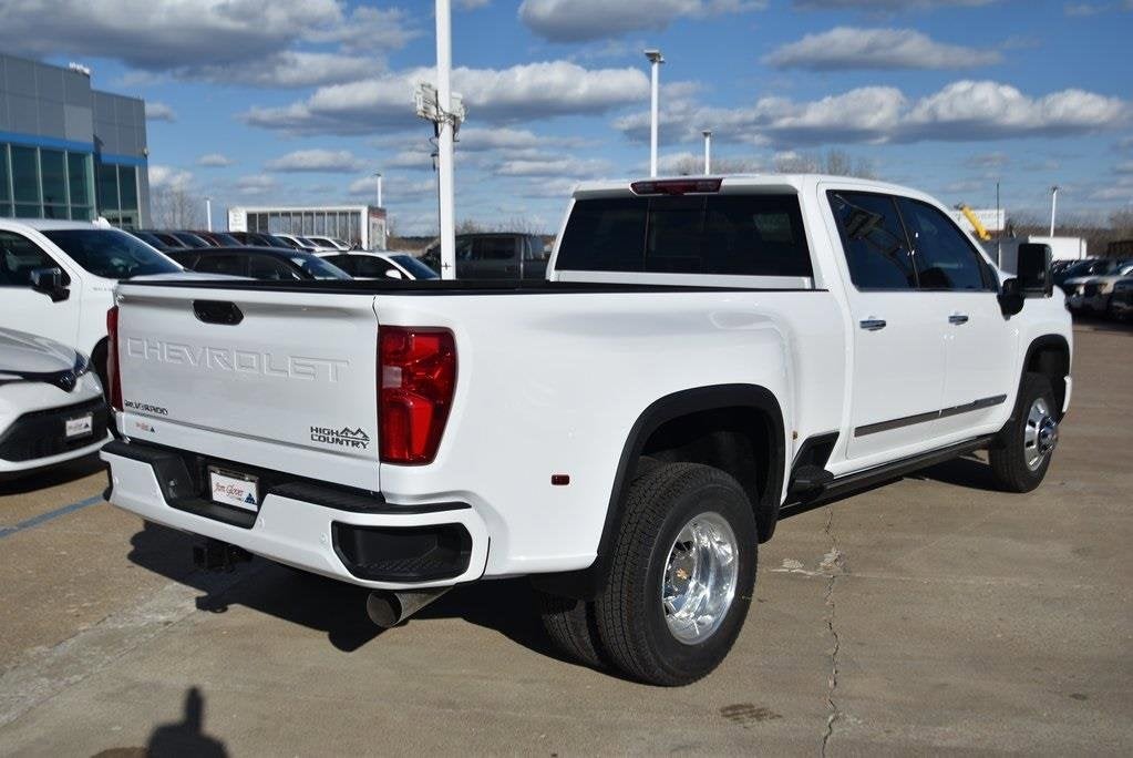 2026 Chevrolet Silverado 3500 HD High Country DRW
