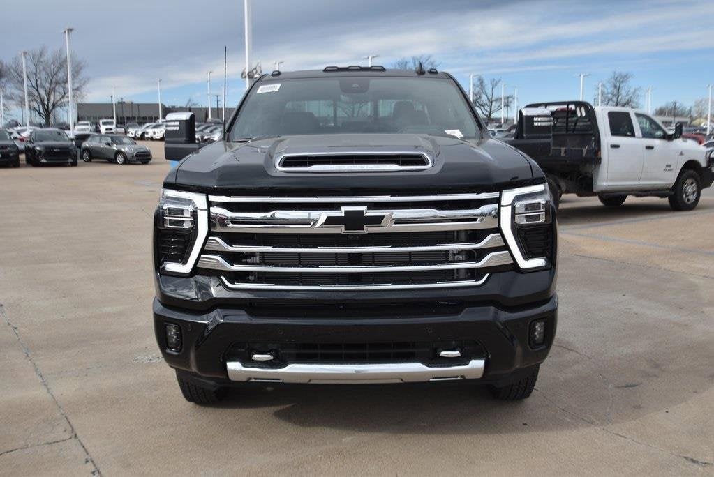 2026 Chevrolet Silverado 3500 HD High Country DRW