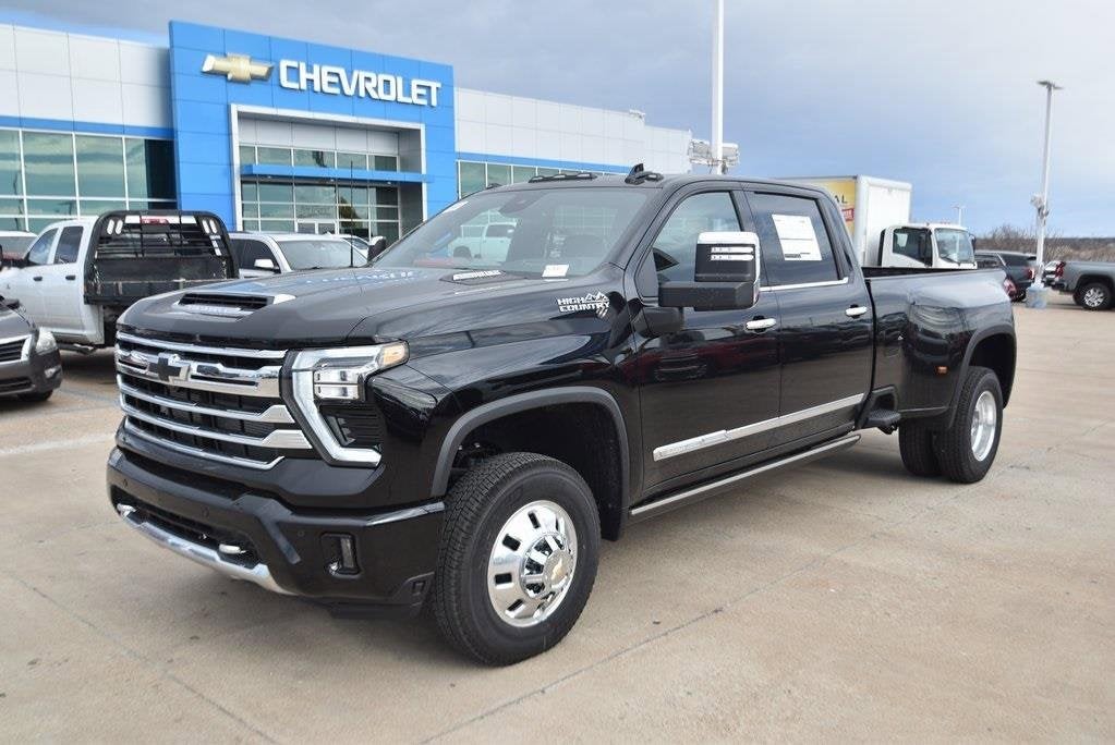 2026 Chevrolet Silverado 3500 HD High Country DRW