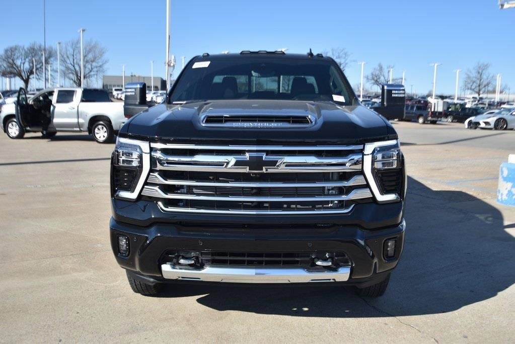 2026 Chevrolet Silverado 3500 HD High Country DRW