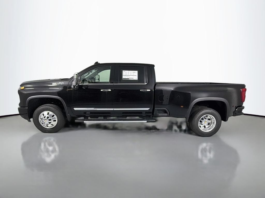 2026 Chevrolet Silverado 3500 HD High Country DRW