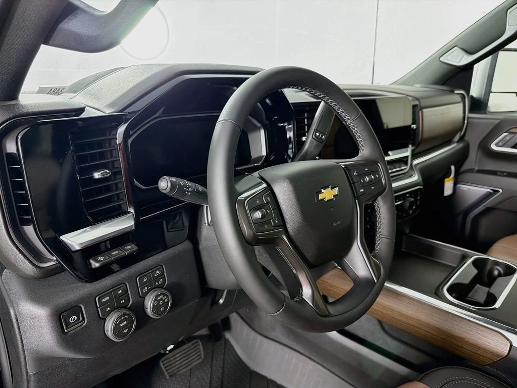 2026 Chevrolet Silverado 3500 HD High Country DRW