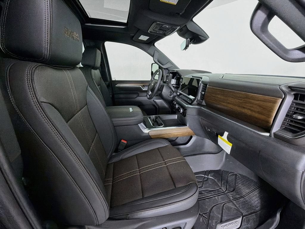 2026 Chevrolet Silverado 3500 HD High Country DRW