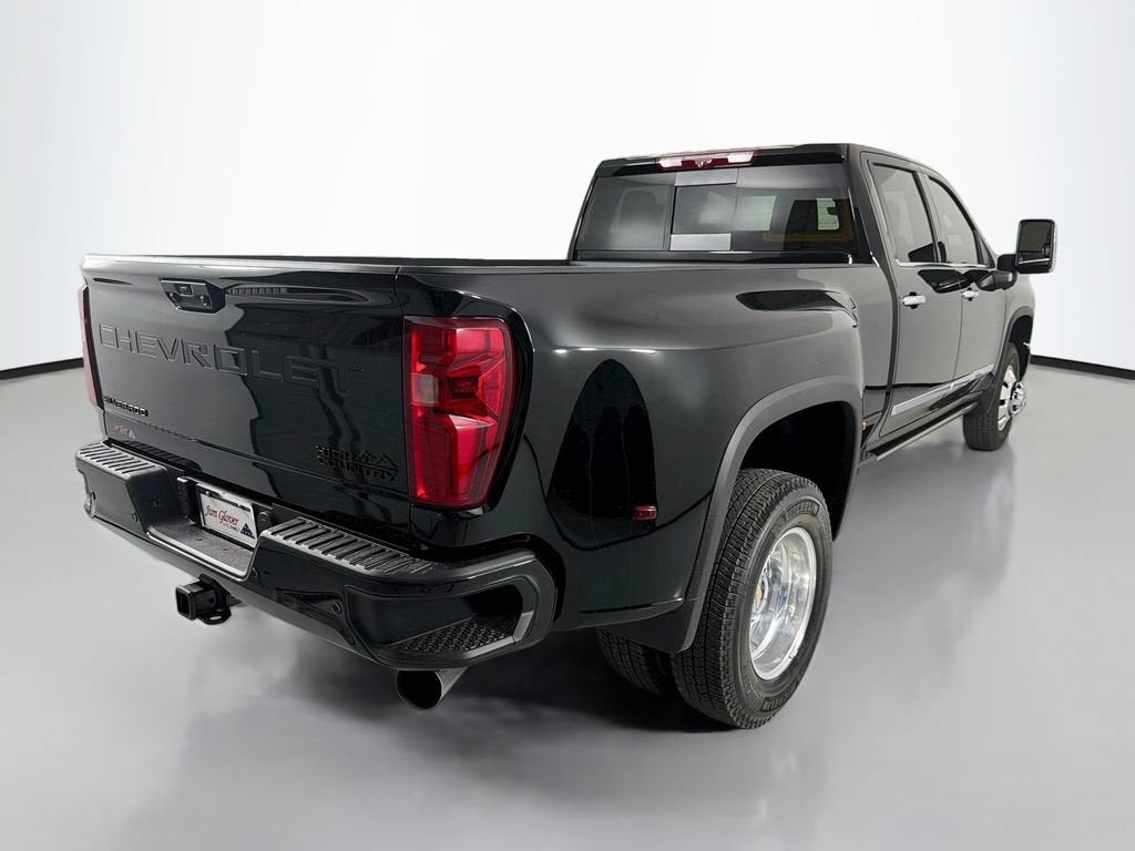 2026 Chevrolet Silverado 3500 HD High Country DRW