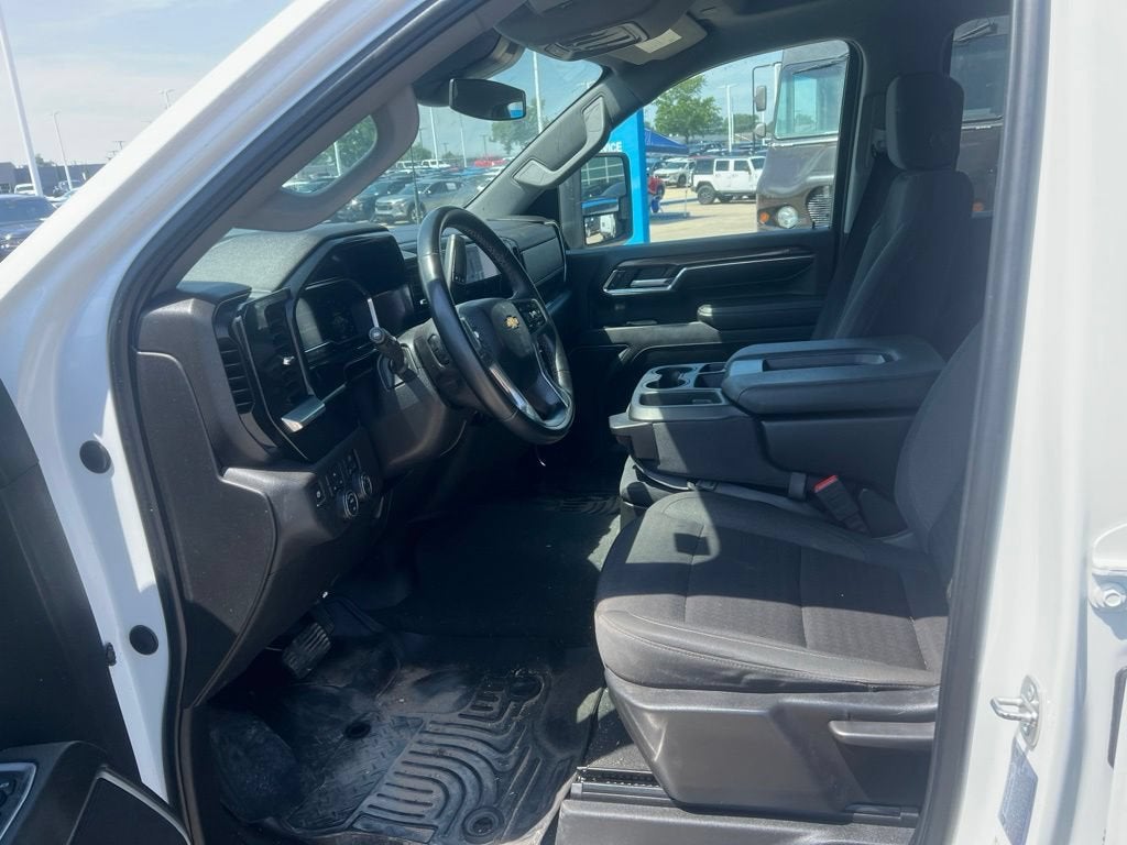 2024 Chevrolet Silverado 3500 HD LT DRW
