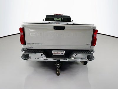 2023 Chevrolet Silverado 3500 HD LTZ DRW