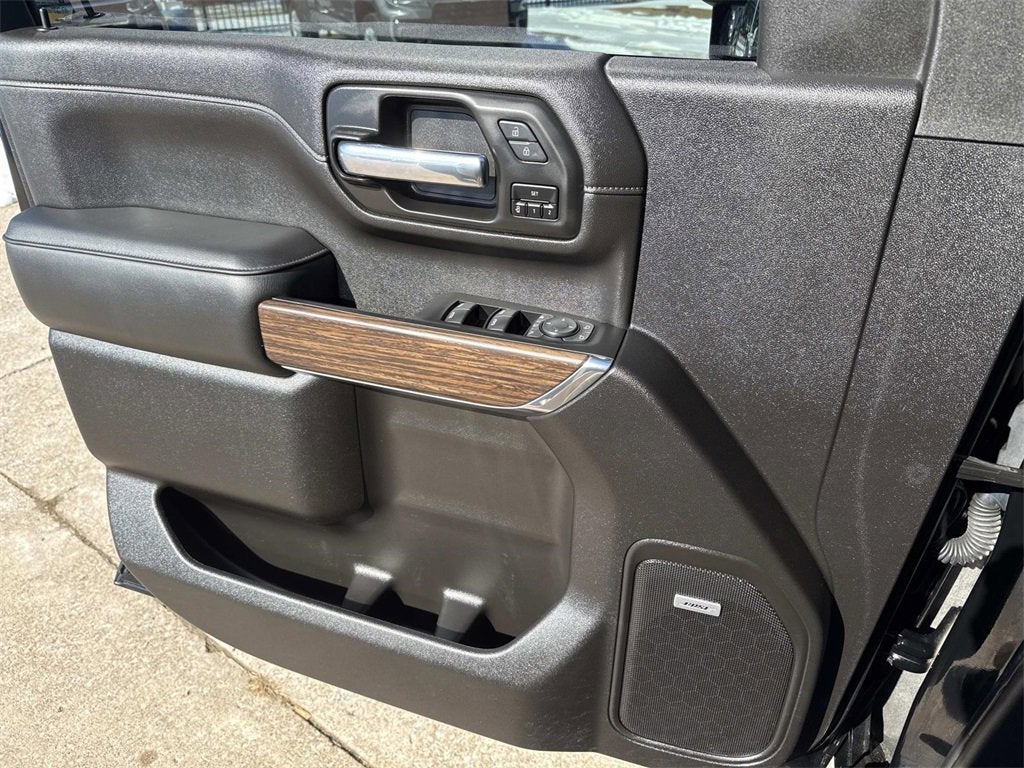 2022 Chevrolet Silverado 3500 HD High Country DRW