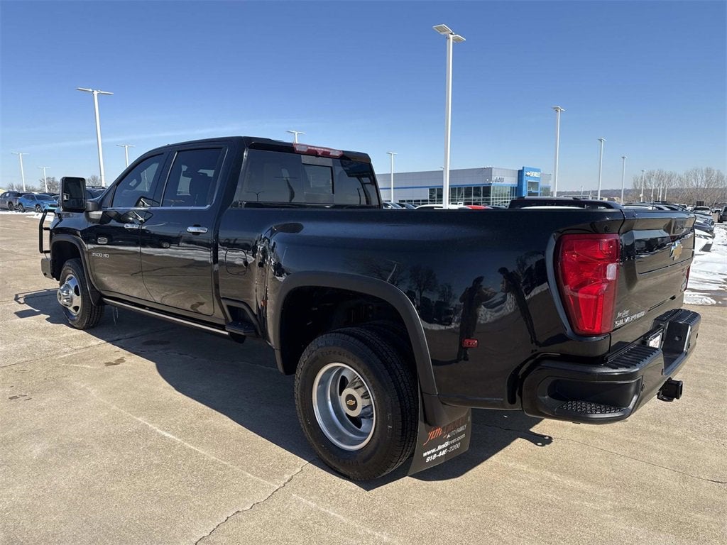 2022 Chevrolet Silverado 3500 HD High Country DRW