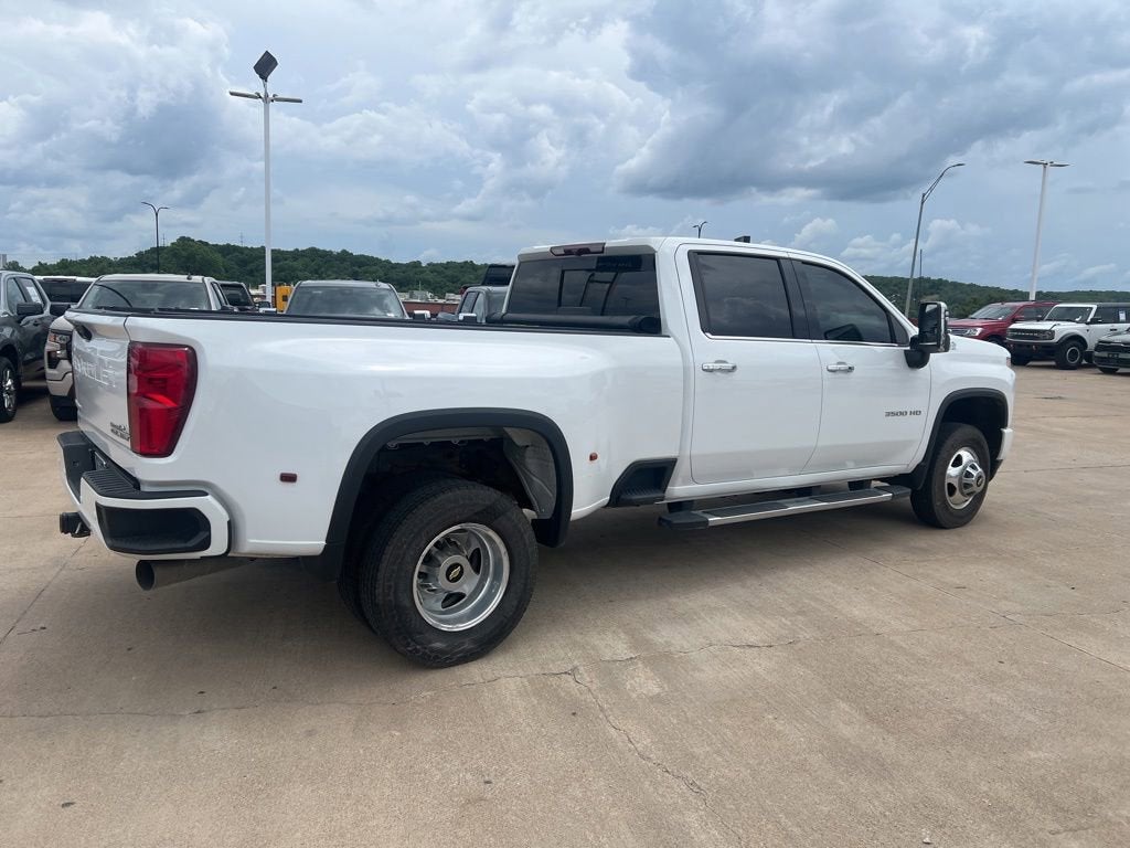 2022 Chevrolet Silverado 3500 HD High Country DRW