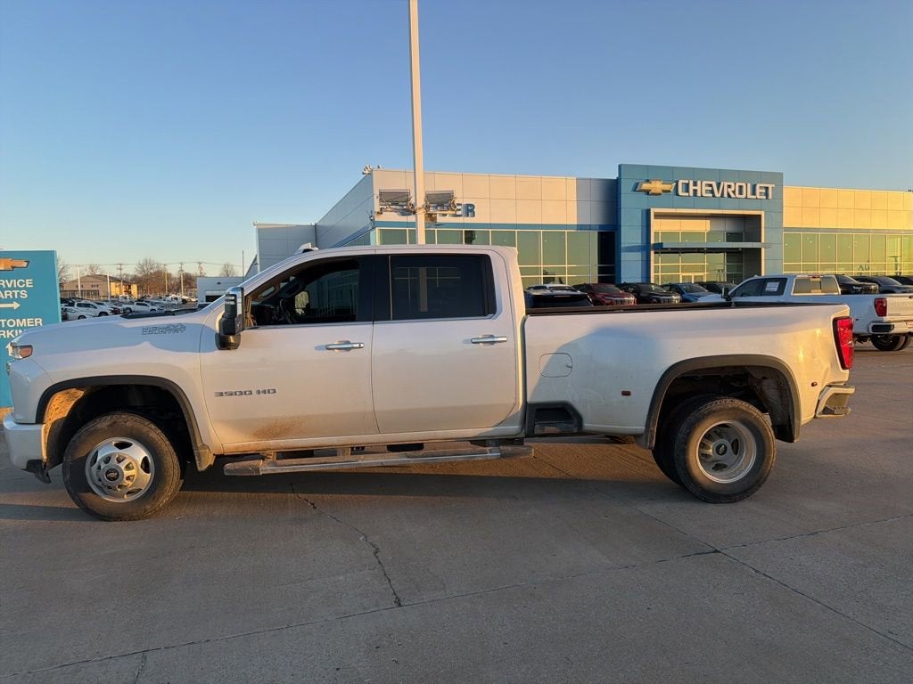 2022 Chevrolet Silverado 3500 HD High Country DRW