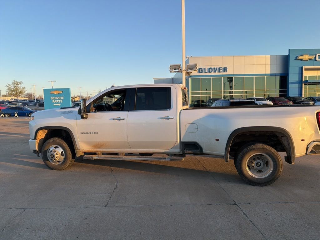2022 Chevrolet Silverado 3500 HD High Country DRW
