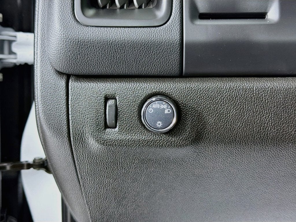 2022 Chevrolet Colorado 2WD LT