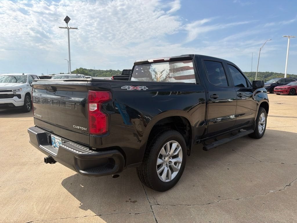 2022 Chevrolet Silverado 1500 Custom