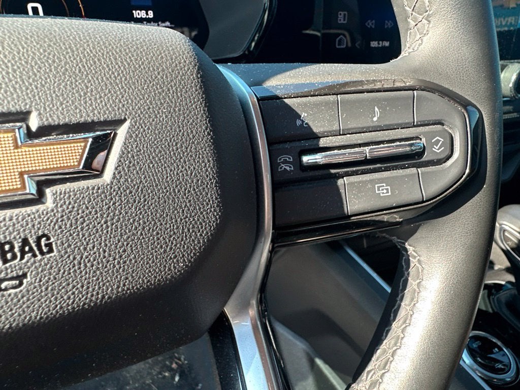 2025 Chevrolet Colorado WT/LT