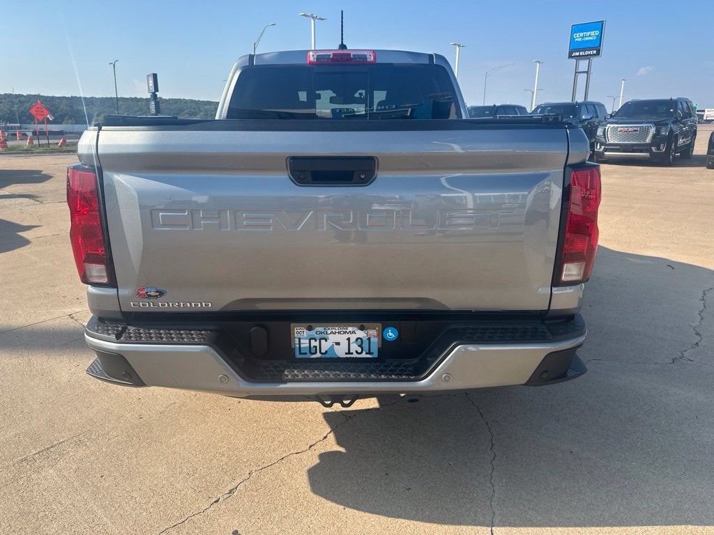2025 Chevrolet Colorado WT/LT